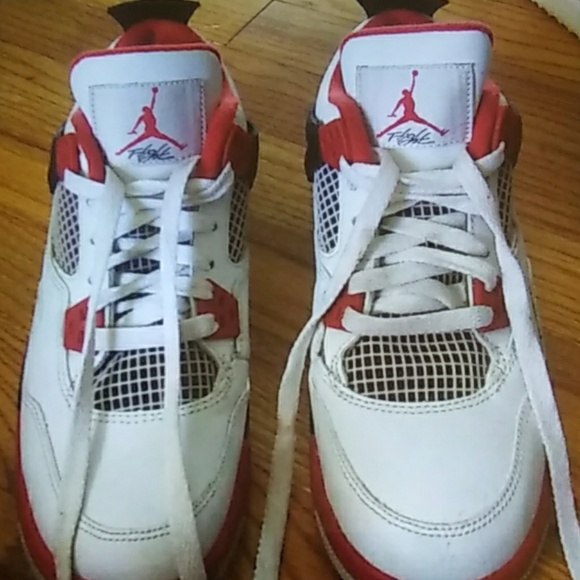 Retro Flights - Picture 3 of 3